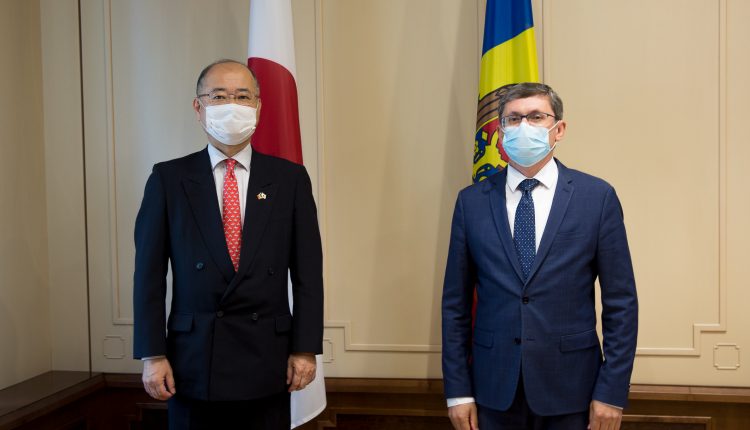 Igor Grosu și Yoshihiro Katayama
